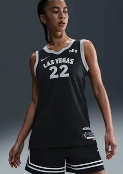 NIKE - Akciós újság NIKE megtekintése, amely érvényes 2025.11.01.-től | Oldal: 12